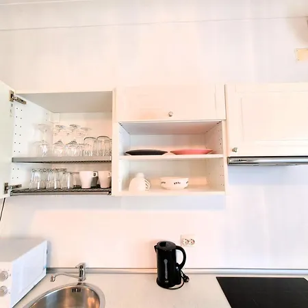 Pearl Apartment *