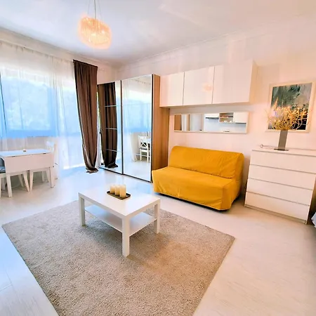 Apartment Pearl Bucharest